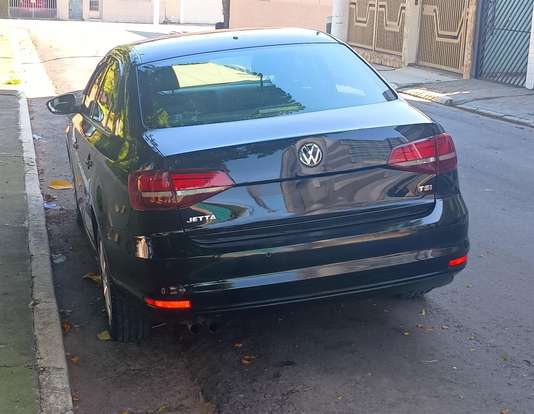 VOLKSWAGEN-JETTA-2016