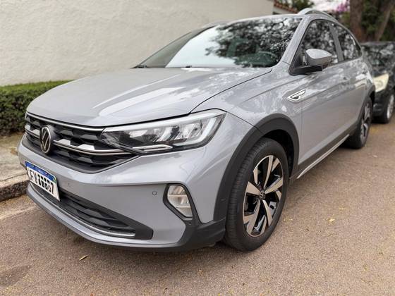 VOLKSWAGEN NIVUS 1.0 200 TSI TOTAL FLEX HIGHLINE AUTOMÁTICO