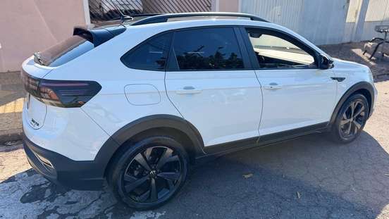VOLKSWAGEN-NIVUS-1.0 200 TSI TOTAL FLEX HIGHLINE AUTOMÁTICO VOLKSWAGEN-NIVUS-2024