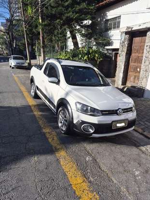 VOLKSWAGEN-SAVEIRO-2015