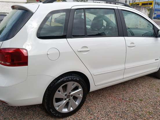VOLKSWAGEN-SPACEFOX-1.6 MI 8V FLEX 4P MANUAL VOLKSWAGEN-SPACEFOX-2013