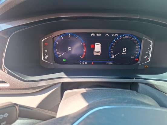VOLKSWAGEN-TAOS-2024