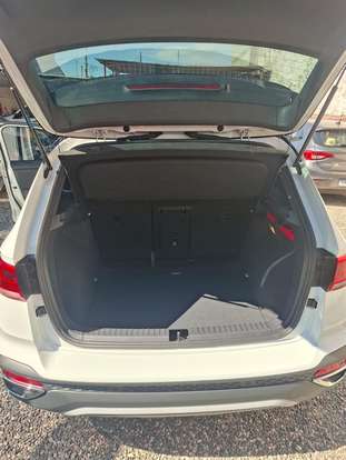 VOLKSWAGEN-TAOS-2024