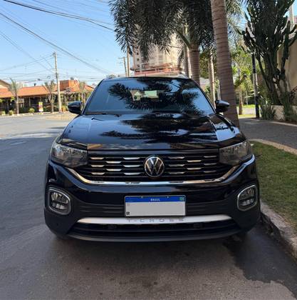 VOLKSWAGEN T-CROSS 1.4 250 TSI TOTAL FLEX HIGHLINE AUTOMÁTICO