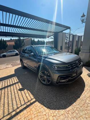 VOLKSWAGEN TIGUAN 2.0 350 TSI GASOLINA ALLSPACE R-LINE 4MOTION DSG