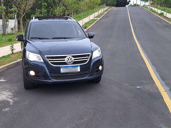 VOLKSWAGEN-TIGUAN-2.0 TSI 16V TURBO GASOLINA 4P TIPTRONIC VOLKSWAGEN-TIGUAN-2010