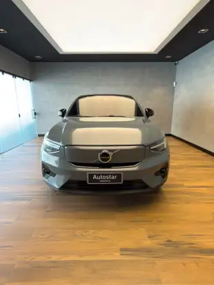 VOLVO-C40-2022