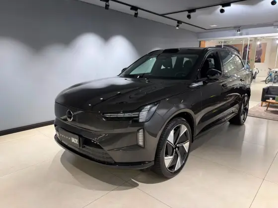 VOLVO EX90 P8 RECHARGE TWIN ELECTRIC PERFORMANCE ULTRA AWD