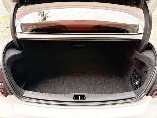 VOLVO-S60-2.0 T4 MOMENTUM GASOLINA 4P AUTOMÁTICO VOLVO-S60-2019