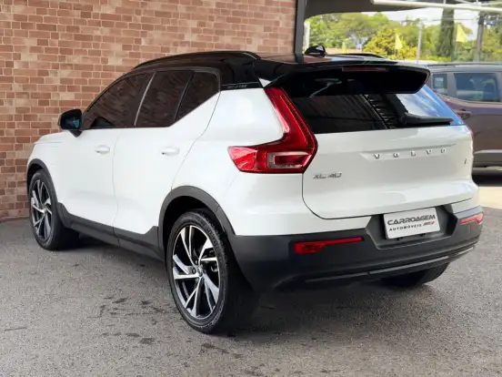 VOLVO-XC40-1.5 T5 RECHARGE R-DESIGN GEARTRONIC VOLVO-XC40-2021