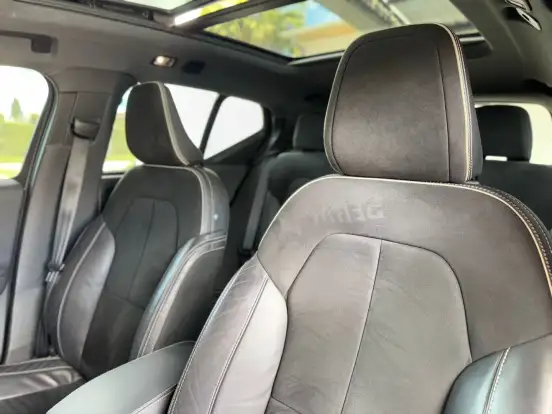 VOLVO-XC40-1.5 T5 RECHARGE R-DESIGN GEARTRONIC VOLVO-XC40-2021