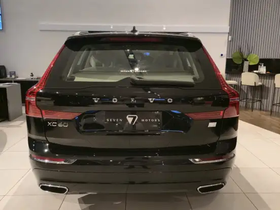 VOLVO-XC60-2.0 T8 HYBRID MOMENTUM AWD GEARTRONIC VOLVO-XC60-2020