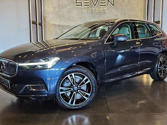 VOLVO-XC60-2.0 T8 HYBRID MOMENTUM AWD GEARTRONIC VOLVO-XC60-2020