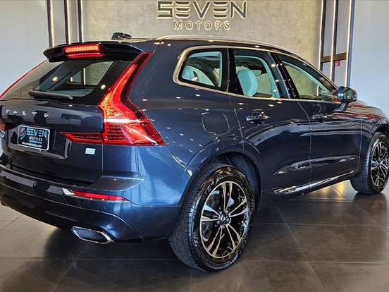 VOLVO-XC60-2.0 T8 HYBRID MOMENTUM AWD GEARTRONIC VOLVO-XC60-2020