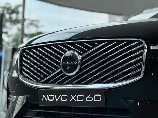 VOLVO-XC60-2.0 T8 PHEV ULTRA AWD GEARTRONIC VOLVO-XC60-2025