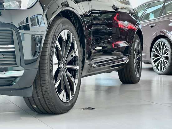 VOLVO-XC60-2.0 T8 PHEV ULTRA AWD GEARTRONIC VOLVO-XC60-2025