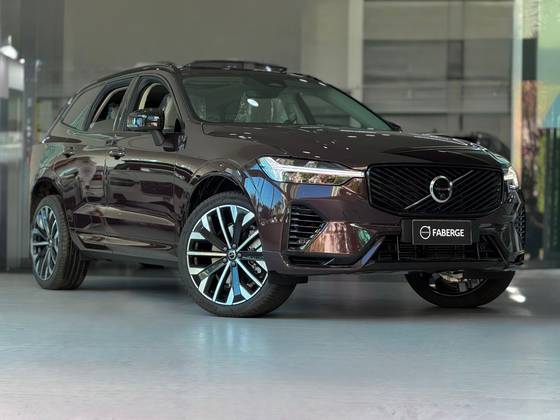 VOLVO XC60 2.0 T8 PHEV ULTRA DARK AWD GEARTRONIC
