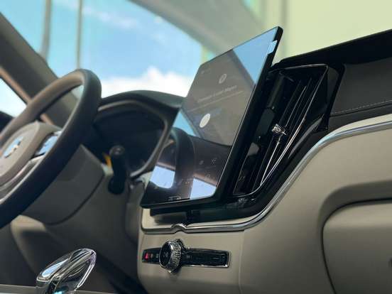 VOLVO-XC60-2026