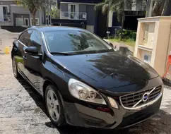 VOLVO S60 1.6 T4 FWD GASOLINA 4P AUTOMÁTICO VOLVO S60 1.6 T4 FWD GASOLINA 4P AUTOMÁTICO