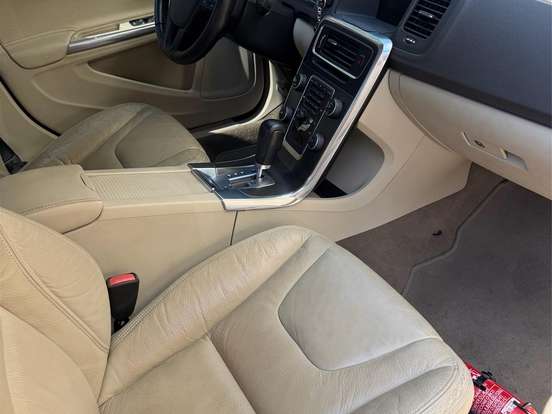 VOLVO-S60-1.6 T4 FWD GASOLINA 4P AUTOMÁTICO VOLVO-S60-2012