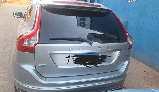 VOLVO-XC60-2.0 T5 R DESIGN TURBO GASOLINA 4P AUTOMÁTICO VOLVO-XC60-2014
