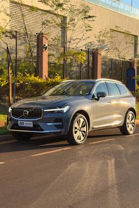 VOLVO XC60 2.0 T8 RECHARGE PLUS AWD GEARTRONIC
