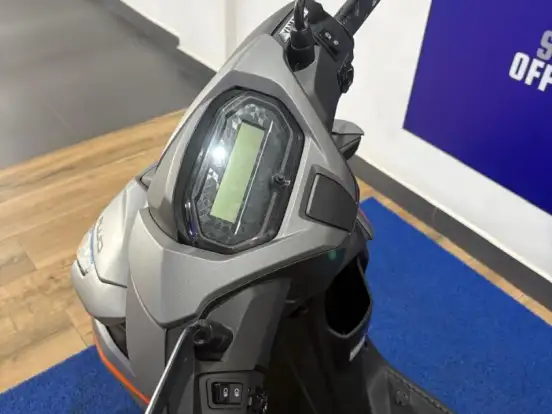 YAMAHA-FLUO 125 HYBRID CONNECTED ABS YAMAHA-FLUO 125 HYBRID CONNECTED ABS-2026