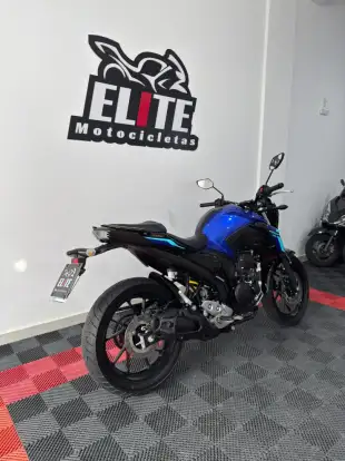 YAMAHA-FZ25 FAZER ABS-2024