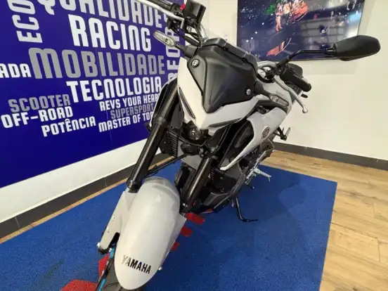 YAMAHA-MT-03 CONNECTED ABS YAMAHA-MT-03 CONNECTED ABS-2026