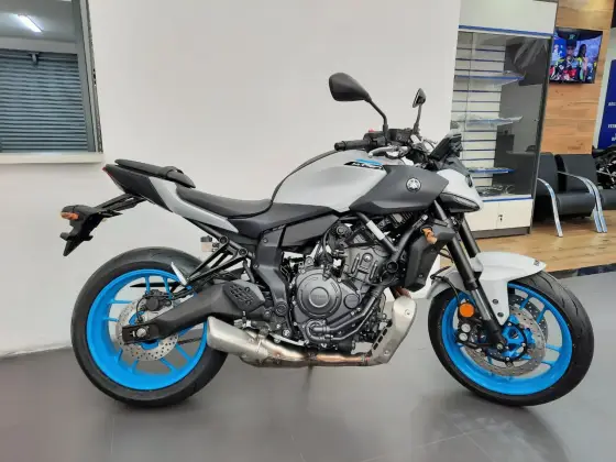 YAMAHA MT-07 CONNECTED ABS YAMAHA MT-07 CONNECTED ABS