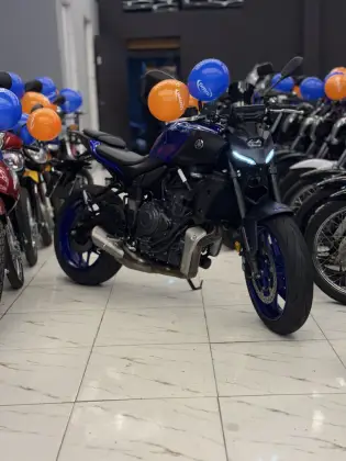 YAMAHA MT-07 CONNECTED ABS 