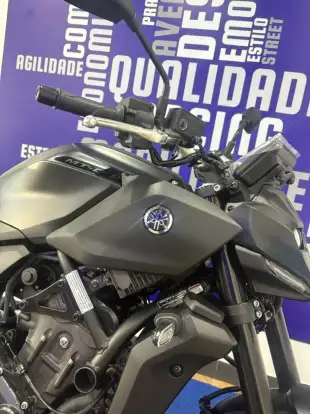 YAMAHA-MT-07 CONNECTED ABS-2026