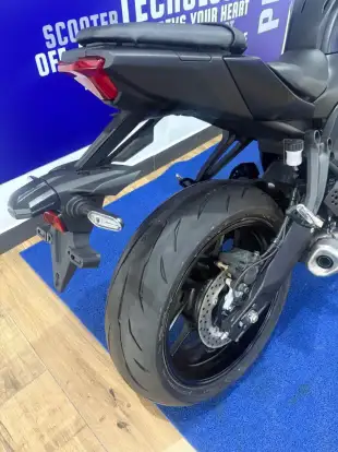 YAMAHA-MT-07 CONNECTED ABS-2026