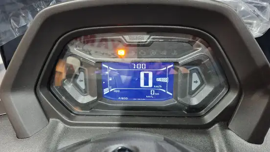YAMAHA-NMAX CONNECTED 160 ABS-2025
