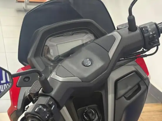 YAMAHA-NMAX CONNECTED 160 ABS YAMAHA-NMAX CONNECTED 160 ABS-2026