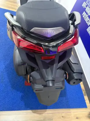 YAMAHA-XMAX 300 CONNECTED ABS-2026