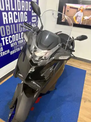 YAMAHA-XMAX 300 CONNECTED ABS-2026