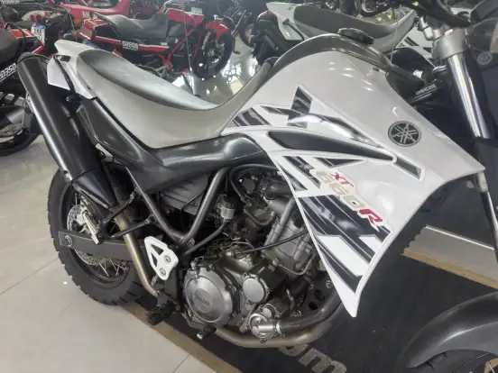 YAMAHA-XT 660R-2013