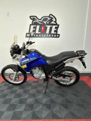 YAMAHA-XTZ 250 TÉNÉRÉ YAMAHA-XTZ 250 TÉNÉRÉ-2017