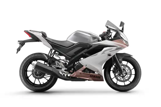 YAMAHA-YZF R15-2026