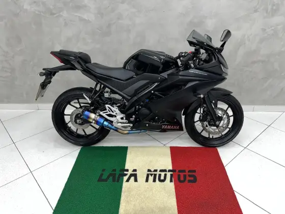 YAMAHA YZF R15 