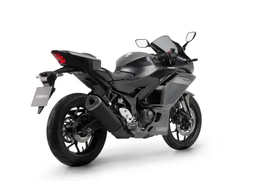 YAMAHA-YZF R3 ABS CONNECTED YAMAHA-YZF R3 ABS CONNECTED-2026