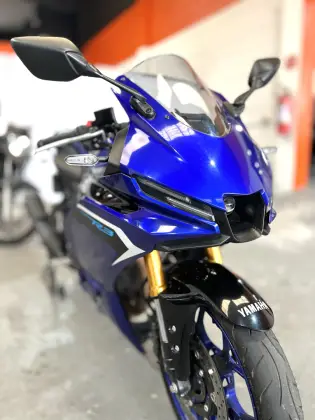 YAMAHA YZF R3 ABS CONNECTED YAMAHA YZF R3 ABS CONNECTED