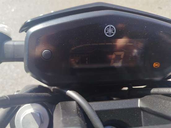 YAMAHA-FZ15 FAZER CONNECTED ABS-2025