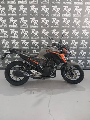 YAMAHA FZ25 FAZER ABS 