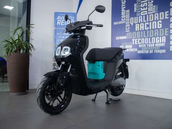 YAMAHA-NEOS CONNECTED YAMAHA-NEOS CONNECTED-2025