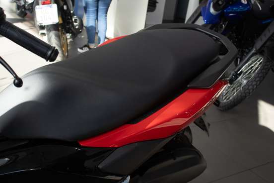 YAMAHA-NMAX CONNECTED 160 ABS-2026