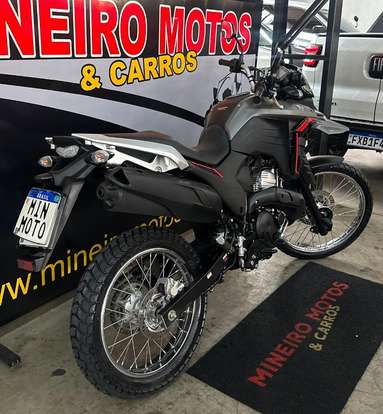 YAMAHA-XTZ 250 LANDER CONNECTED-2025
