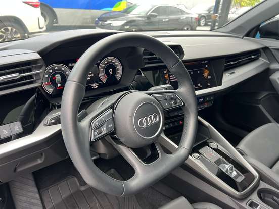 AUDI-A3-2024