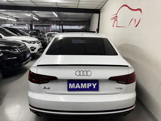 AUDI-A4-2018